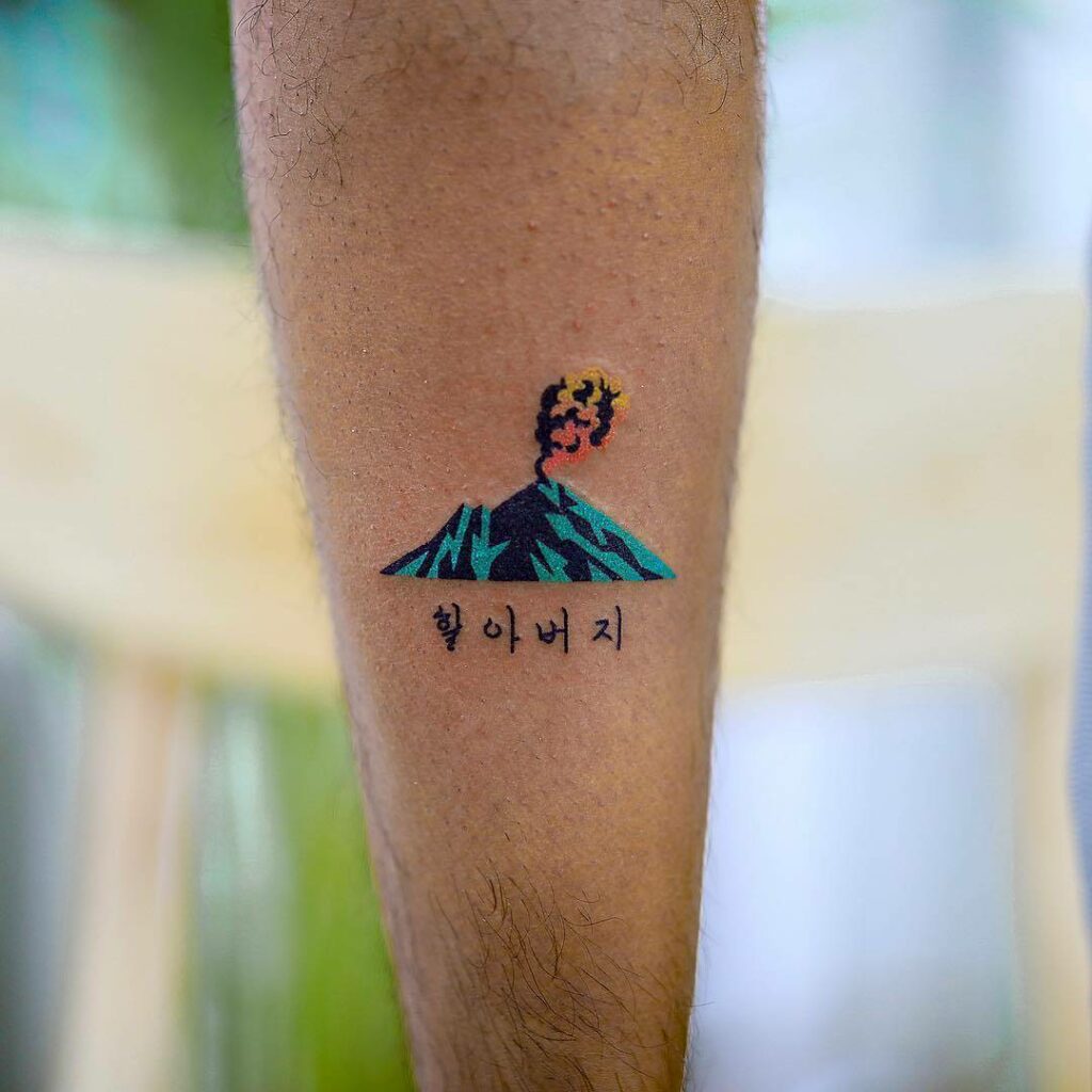Handpoke: técnica milenaria en la modernidad 101 Handpoke: técnica milenaria en la modernidad 101