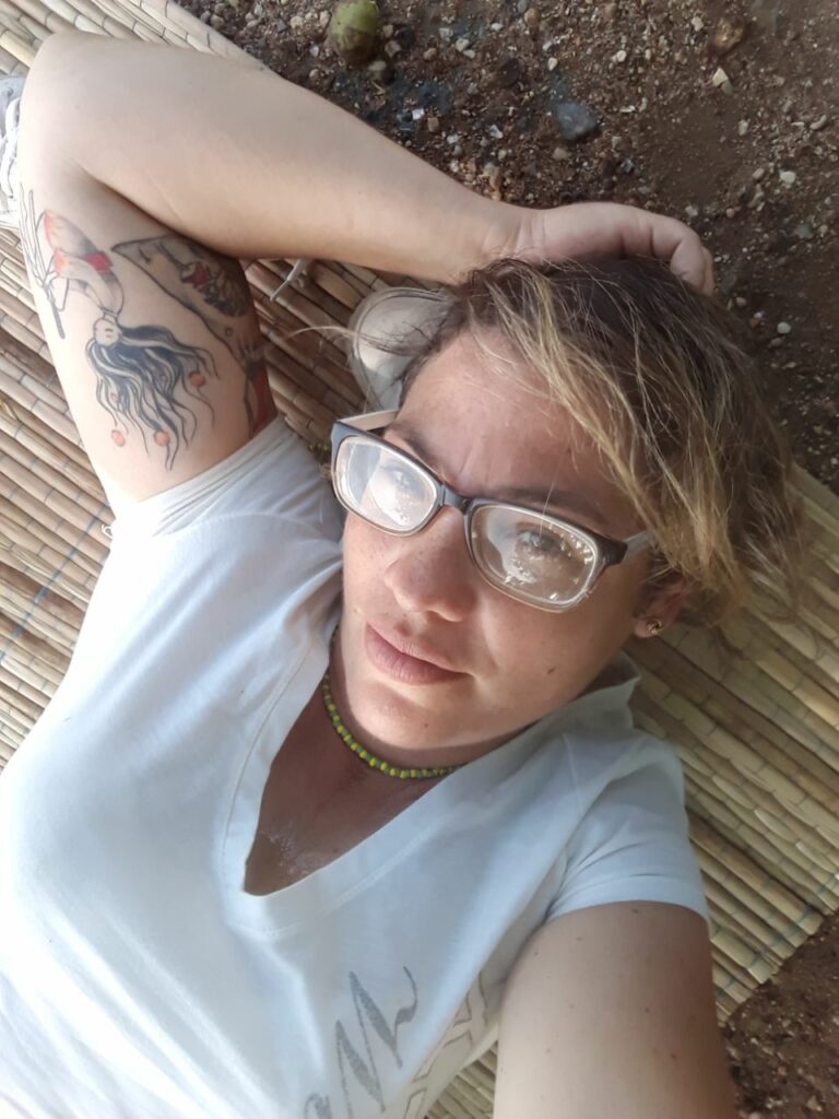 Luna, estrellas, un amigo: mi primer tatuaje 1 Luna, estrellas, un amigo: mi primer tatuaje 1