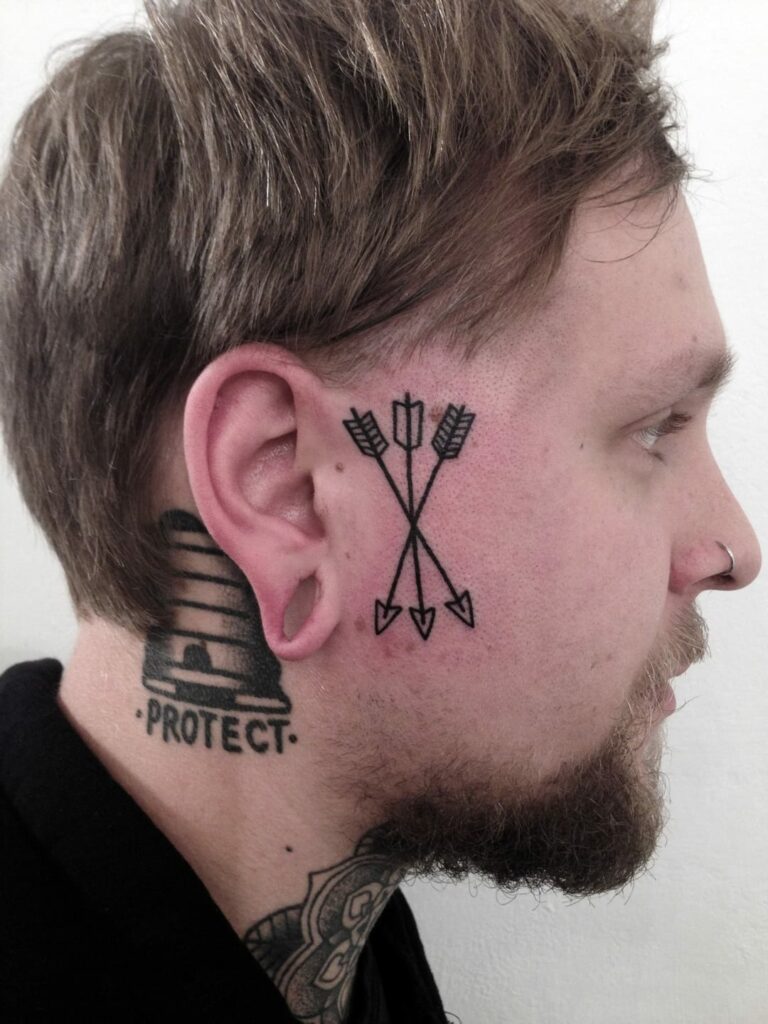 Tatuajes en la cara: ¿Irreverentes o perturbados? 16 Tatuajes en la cara: ¿Irreverentes o perturbados? 16