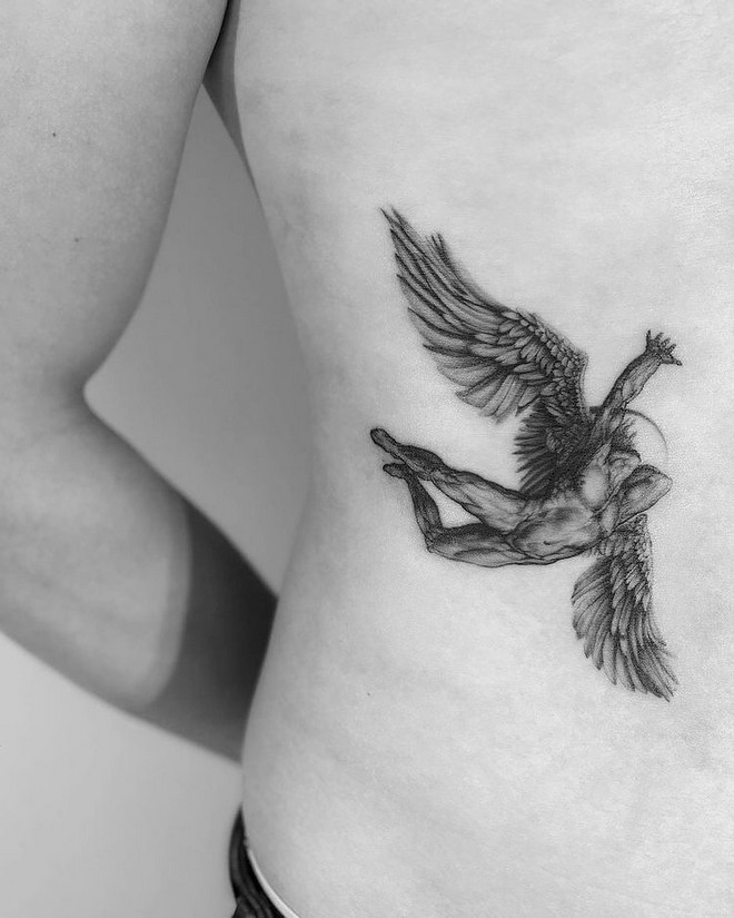 Tatuajes de Ícaro y su Significado 8 Tatuajes de Ícaro y su Significado 8