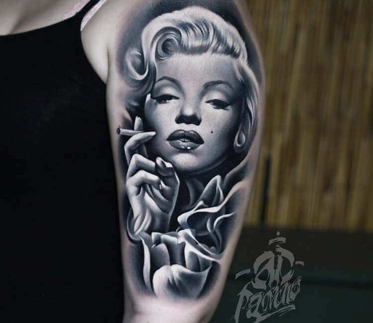 Tatuajes de Marilyn Monroe: Los Mejores Diseños 40 Tatuajes de Marilyn Monroe: Los Mejores Diseños 40