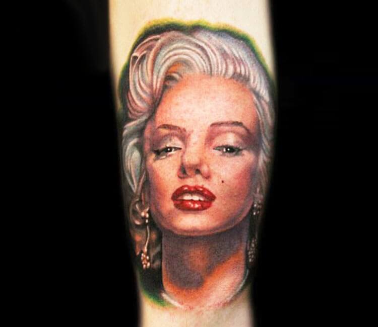 Tatuajes de Marilyn Monroe: Los Mejores Diseños 51 Tatuajes de Marilyn Monroe: Los Mejores Diseños 51