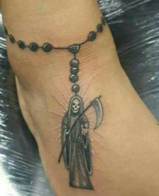 45 Mejores Tatuajes de la Santa Muerte con Significados 4 45 Mejores Tatuajes de la Santa Muerte con Significados 4