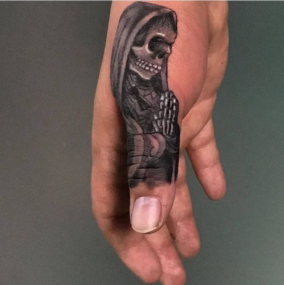 45 Mejores Tatuajes de la Santa Muerte con Significados 7 45 Mejores Tatuajes de la Santa Muerte con Significados 7
