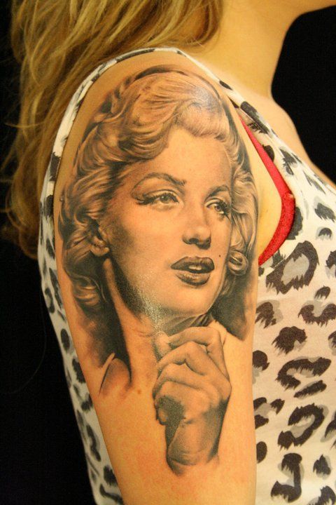 Tatuajes de Marilyn Monroe: Los Mejores Diseños 11 Tatuajes de Marilyn Monroe: Los Mejores Diseños 11