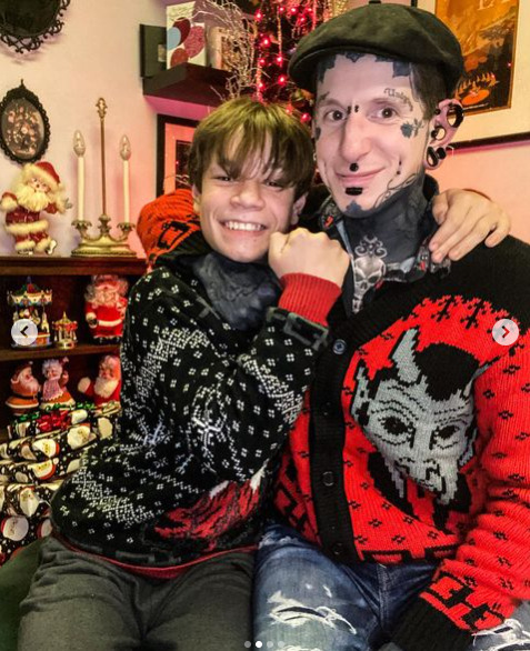 Mi papá tiene Tatuajes ¿Qué importa cómo luzca? 1 Mi papá tiene Tatuajes ¿Qué importa cómo luzca? 1