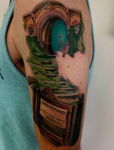 69 Tatuajes del Señor de los anillos: magia en la piel 46 69 Tatuajes del Señor de los anillos: magia en la piel 46
