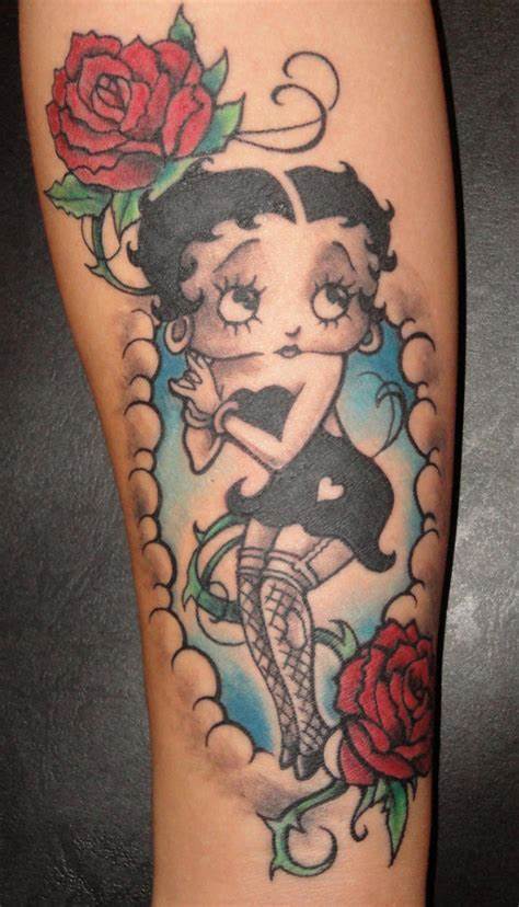 Tatuajes Pin Up: Colgados en la piel 28