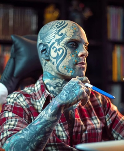 Sylvain Hélayne: le niegan ser maestro por sus tatuajes 11 Sylvain Hélayne: le niegan ser maestro por sus tatuajes 11