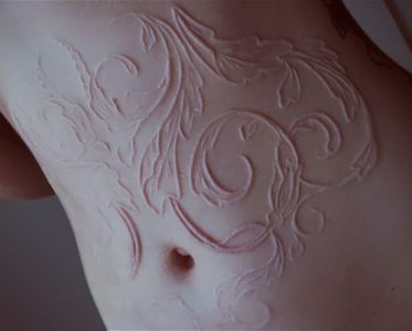 Escarificación: los tatuajes cicatrices 26
