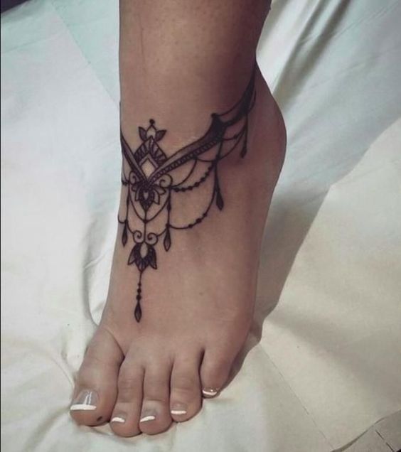 66 Ideas de Tatuajes de Pulseras 5