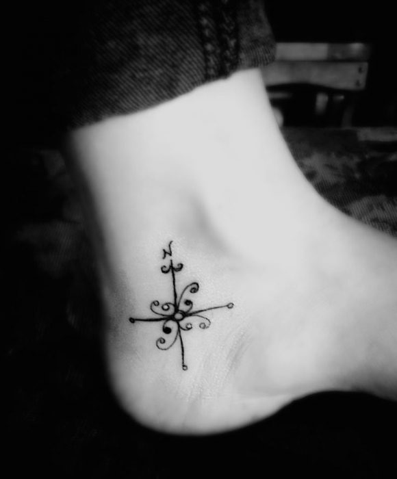 63 Ideas de Tatuajes en los Pies 56