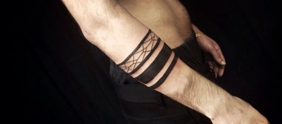 ¿Quién dice que son simples y aburridas? Tatuajes de líneas 18 ¿Quién dice que son simples y aburridas? Tatuajes de líneas 18