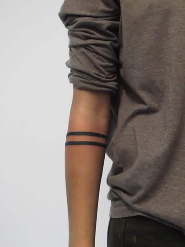 ¿Quién dice que son simples y aburridas? Tatuajes de líneas 21 ¿Quién dice que son simples y aburridas? Tatuajes de líneas 21