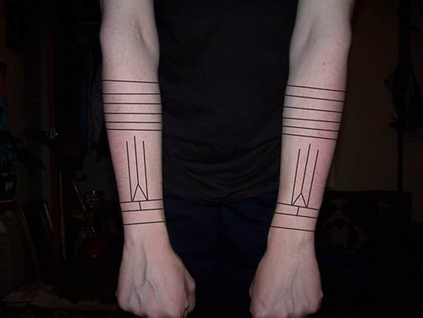 ¿Quién dice que son simples y aburridas? Tatuajes de líneas 28 ¿Quién dice que son simples y aburridas? Tatuajes de líneas 28