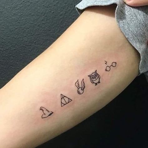 Handpoke: técnica milenaria en la modernidad 103