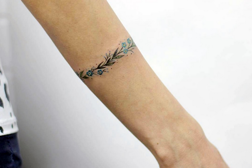 66 Ideas de Tatuajes de Pulseras 35