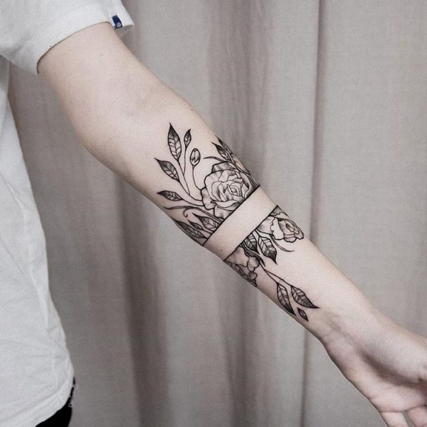 66 Ideas de Tatuajes de Pulseras 36