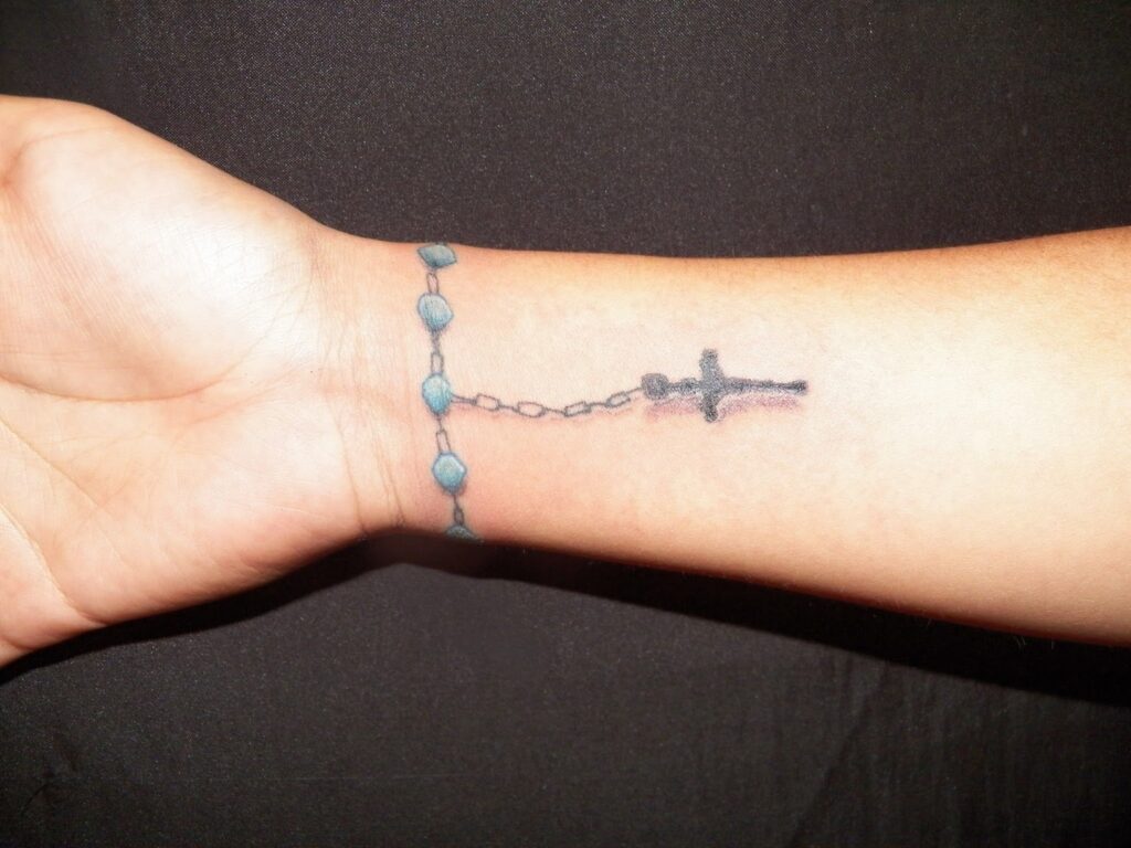 66 Ideas de Tatuajes de Pulseras 47