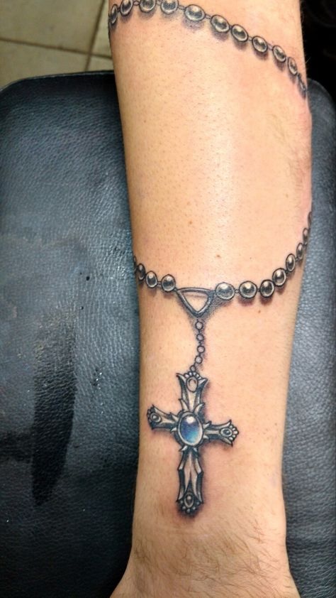 66 Ideas de Tatuajes de Pulseras 56