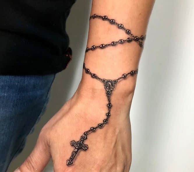 66 Ideas de Tatuajes de Pulseras 49