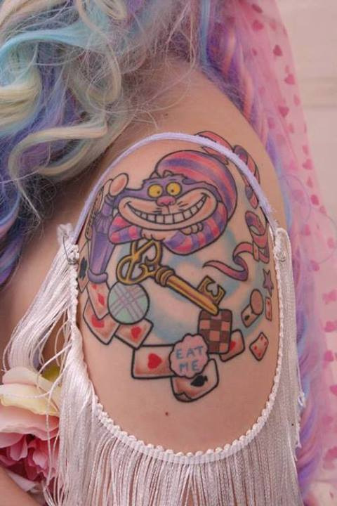 Tatuajes de Alicia en el país de las maravillas 57 Tatuajes de Alicia en el país de las maravillas 58