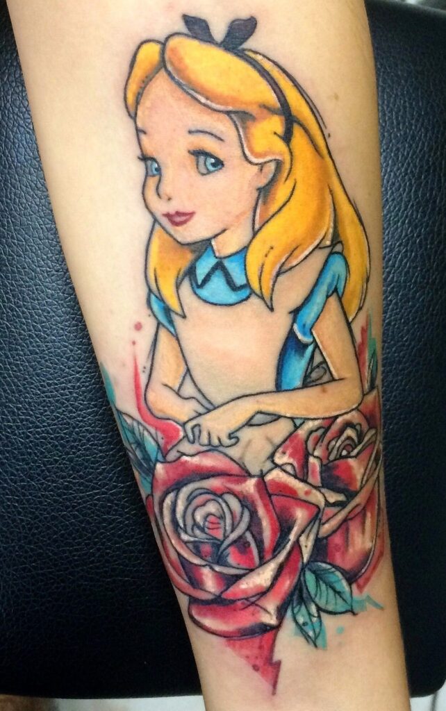 Tatuajes de Alicia en el país de las maravillas 21 Tatuajes de Alicia en el país de las maravillas 22