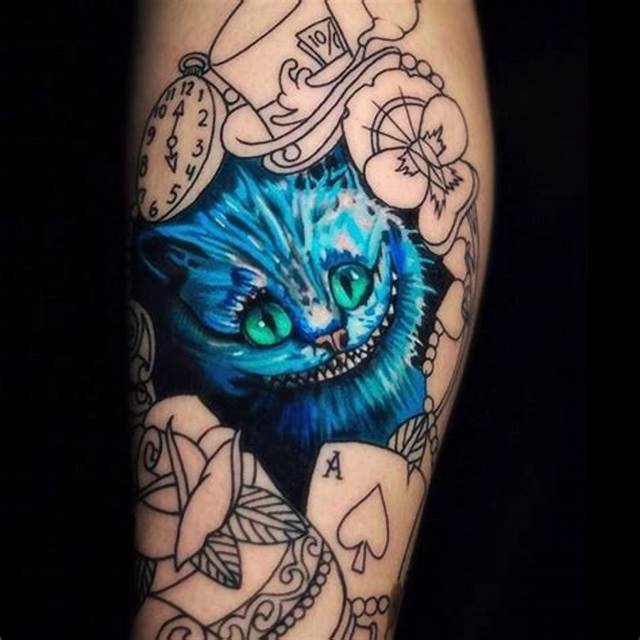 Tatuajes de Alicia en el país de las maravillas 60 Tatuajes de Alicia en el país de las maravillas 61