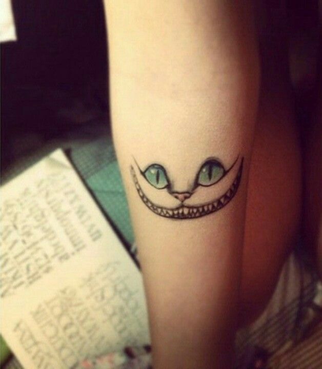 Tatuajes de Alicia en el país de las maravillas 65 Tatuajes de Alicia en el país de las maravillas 66