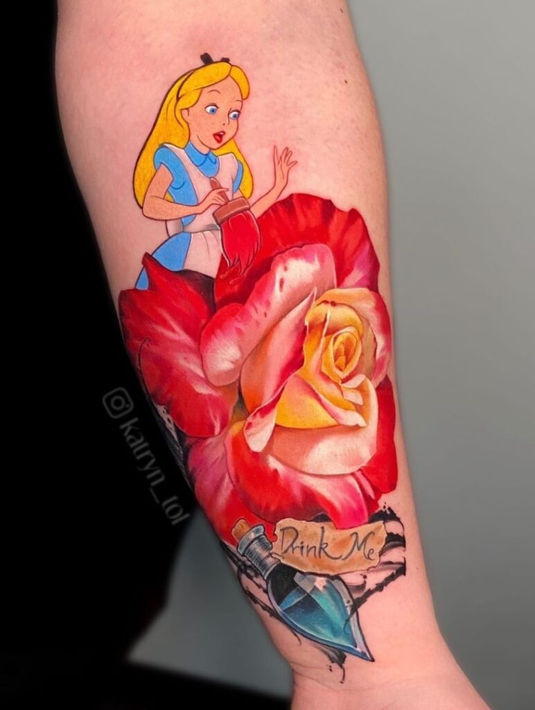 Tatuajes de Alicia en el país de las maravillas 26 Tatuajes de Alicia en el país de las maravillas 27
