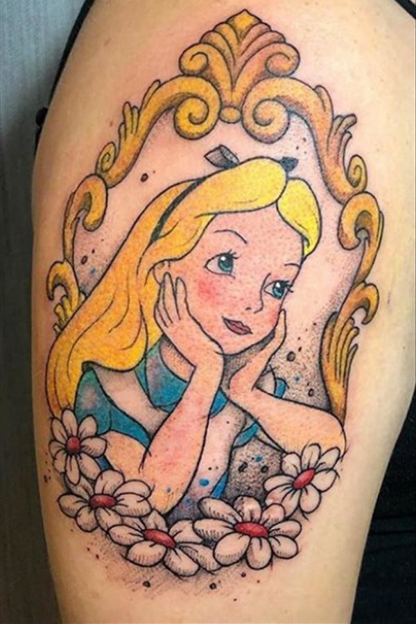Tatuajes de Alicia en el país de las maravillas 38 Tatuajes de Alicia en el país de las maravillas 39