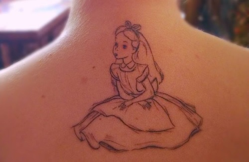 Tatuajes de Alicia en el país de las maravillas 39 Tatuajes de Alicia en el país de las maravillas 40