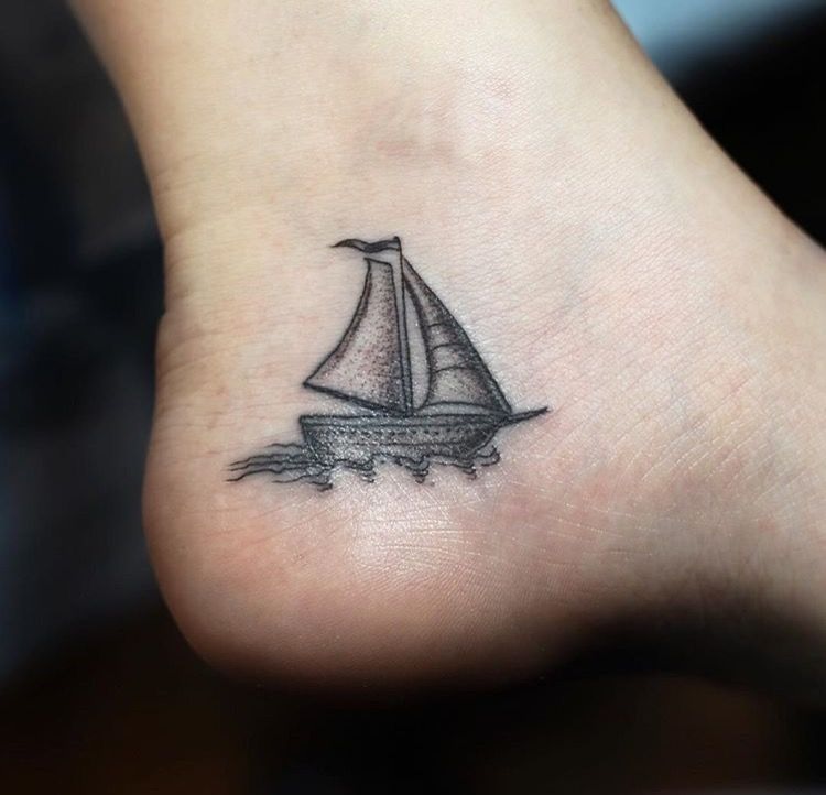 97 Tatuajes de Barcos para los amantes de navíos 36