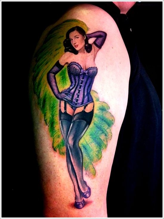 Tatuajes Pin Up: Colgados en la piel 19 Tatuajes Pin Up: Colgados en la piel 19