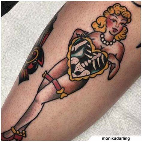 Tatuajes Pin Up: Colgados en la piel 47