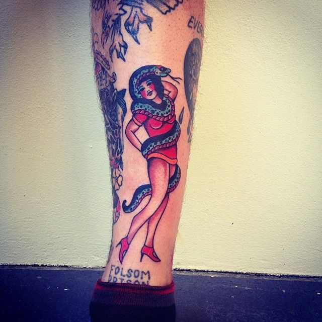 Tatuajes Pin Up: Colgados en la piel 68