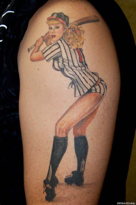 Tatuajes Pin Up: Colgados en la piel 72