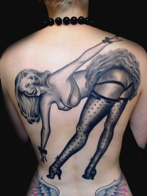 Tatuajes Pin Up: Colgados en la piel 79