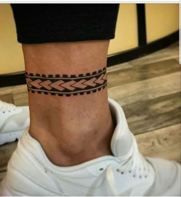 66 Ideas de Tatuajes de Pulseras 11