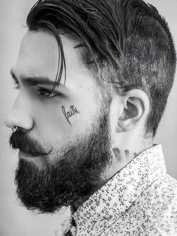 Tatuajes en la cara: ¿Irreverentes o perturbados? 55 Tatuajes en la cara: ¿Irreverentes o perturbados? 55