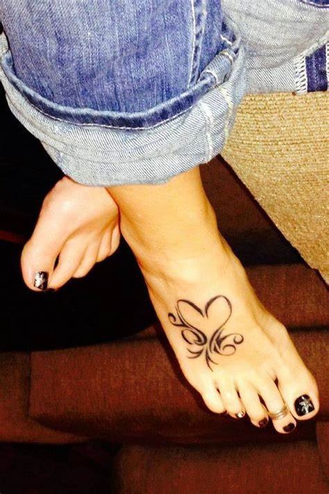 63 Ideas de Tatuajes en los Pies 69