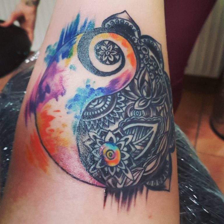 Tatuajes del Yin Yang: el equilibrio entre el bien y el mal 4