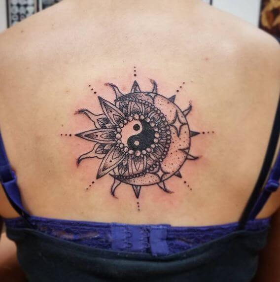 Tatuajes del Yin Yang: el equilibrio entre el bien y el mal 109