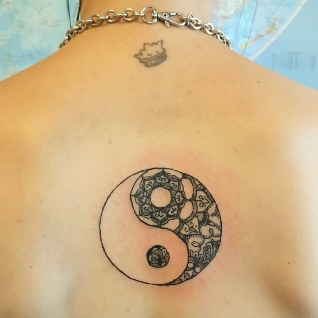 Tatuajes del Yin Yang: el equilibrio entre el bien y el mal 5