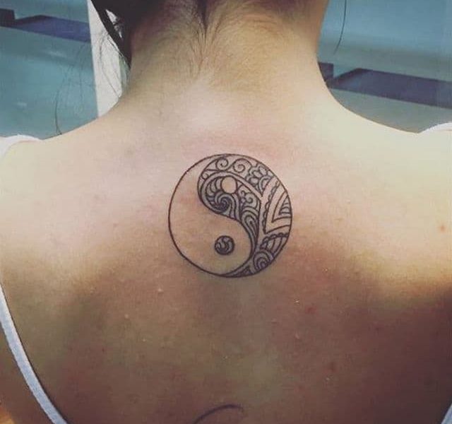 Tatuajes del Yin Yang: el equilibrio entre el bien y el mal 26