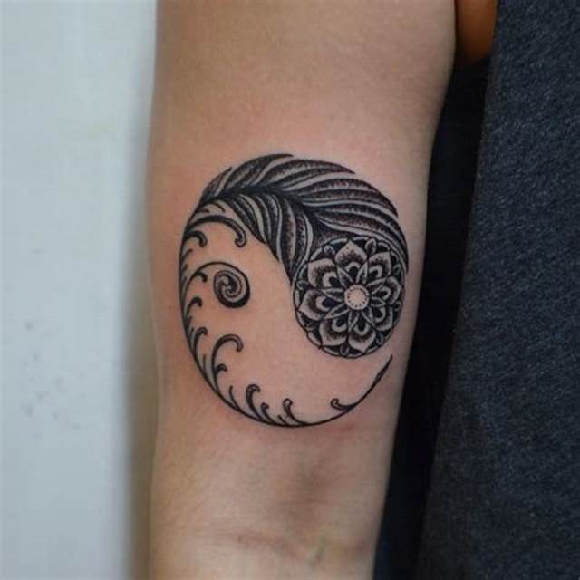 Tatuajes del Yin Yang: el equilibrio entre el bien y el mal 45