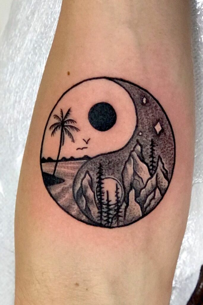 Tatuajes del Yin Yang: el equilibrio entre el bien y el mal 49