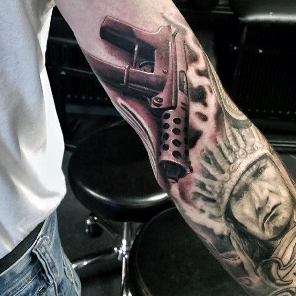 Ideas de Tatuajes de Pistolas: Símbolos de Poder 51 Ideas de Tatuajes de Pistolas: Símbolos de Poder 51