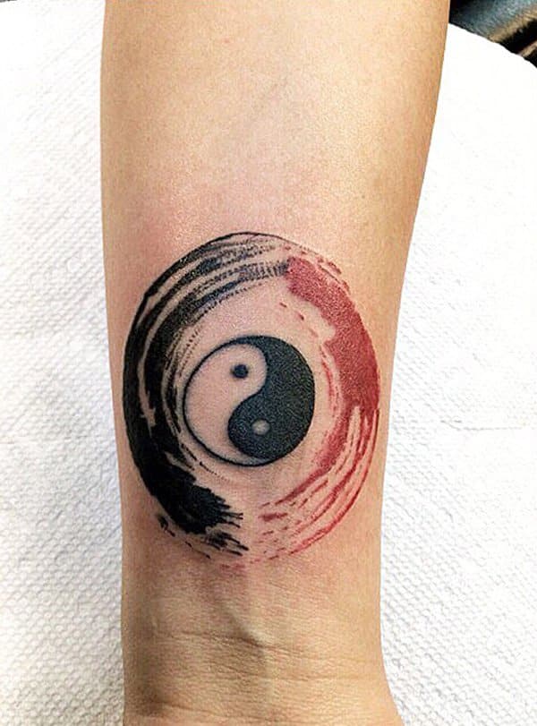Tatuajes del Yin Yang: el equilibrio entre el bien y el mal 57