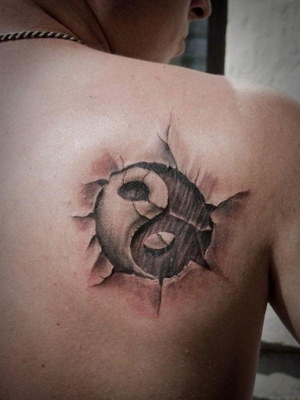 Tatuajes del Yin Yang: el equilibrio entre el bien y el mal 64